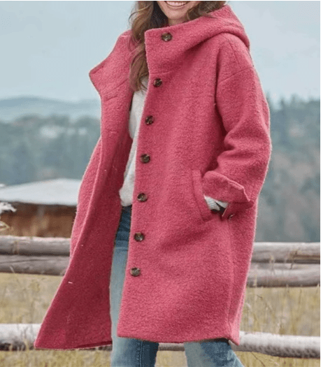 Płaszcz damski z kapturem – na jesień i zimę