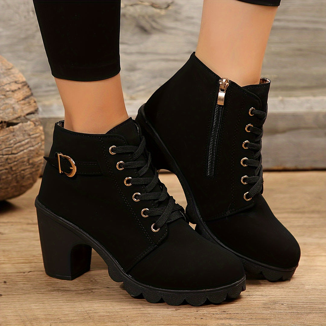Buty zimowe damskie na obcasie