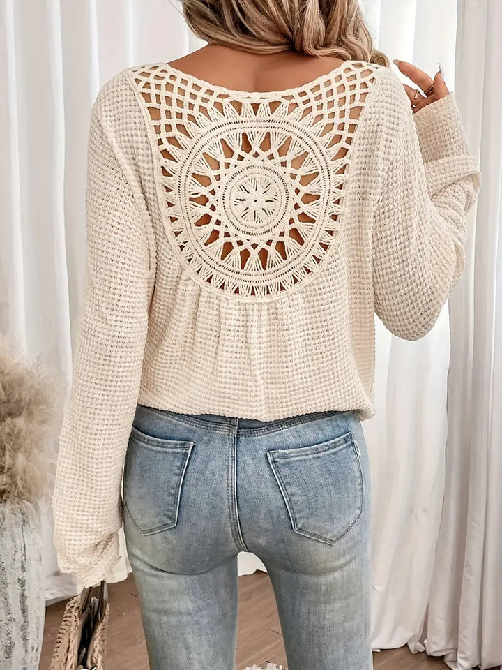 Sweter damski dzianinowy | dekolt w serek