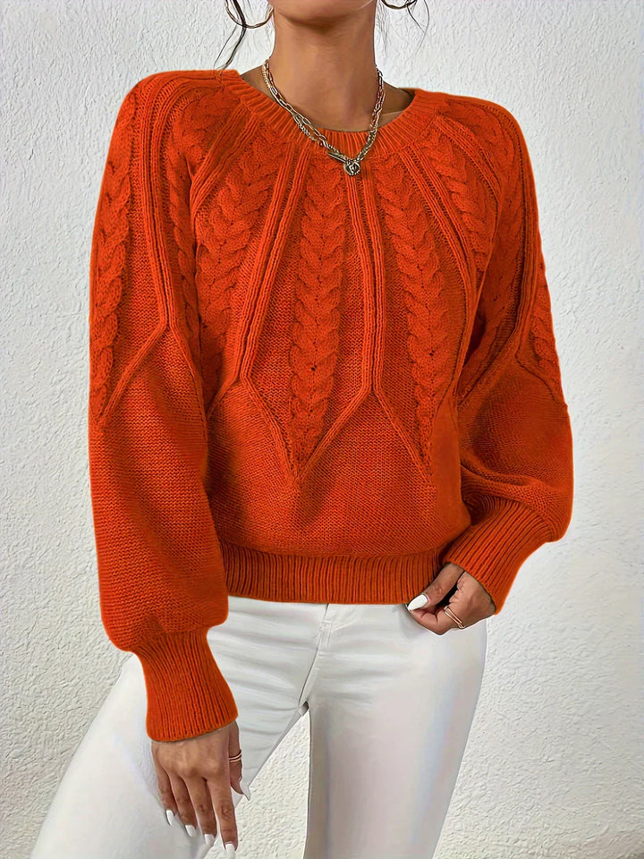 Sweter damski w splot kablowy