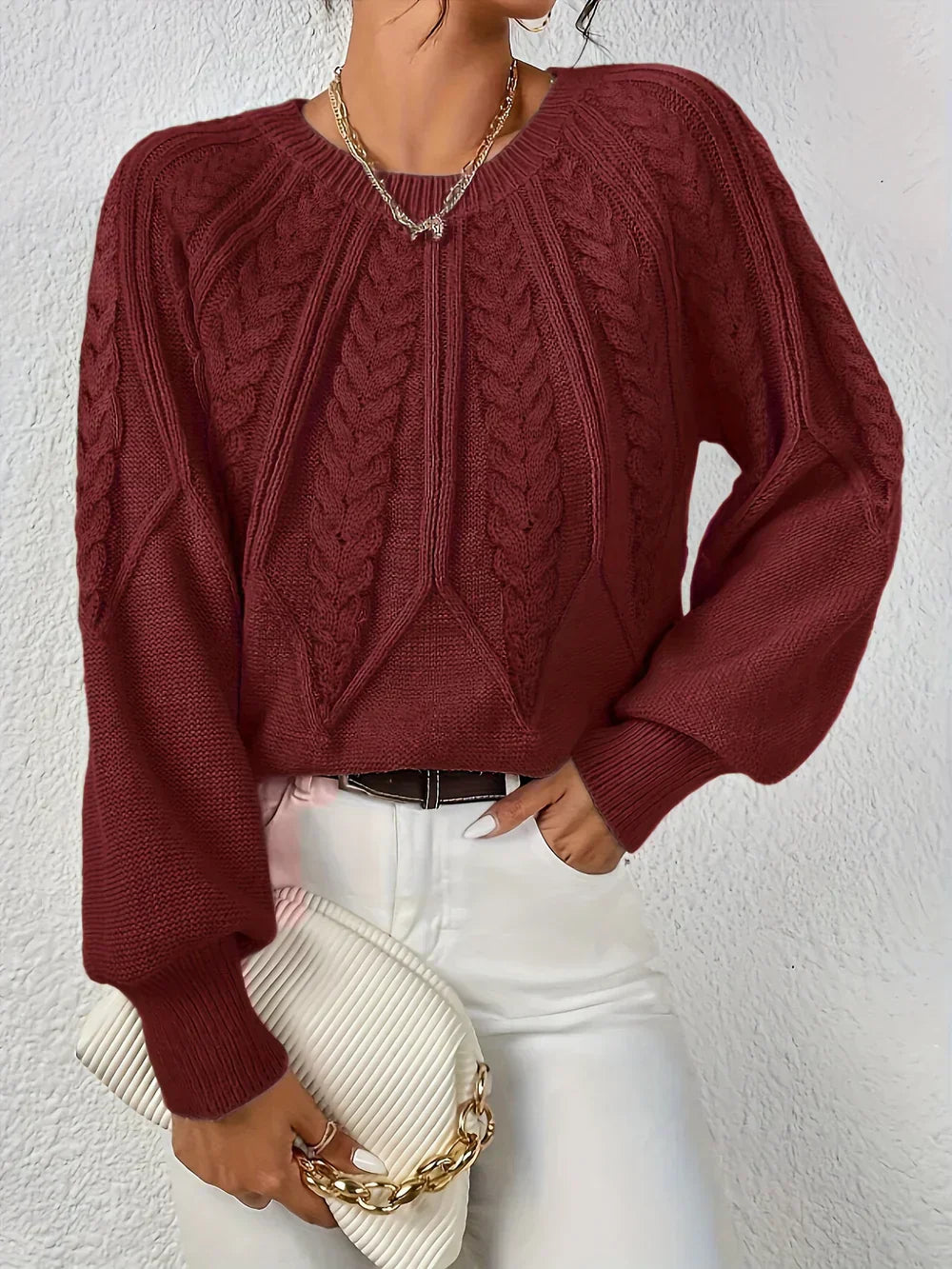 Sweter damski w splot kablowy