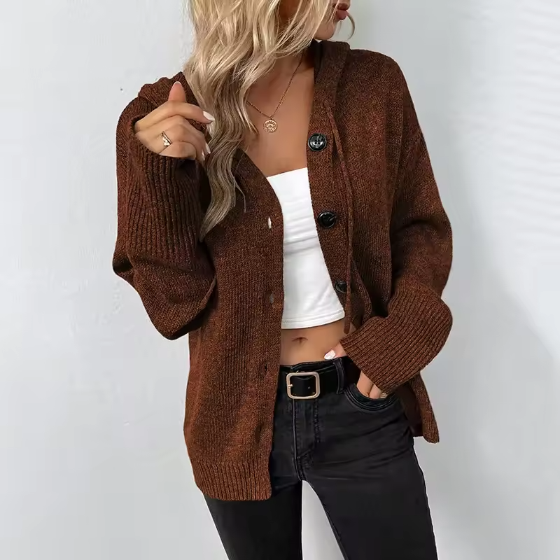 Sweter damski z kapturem