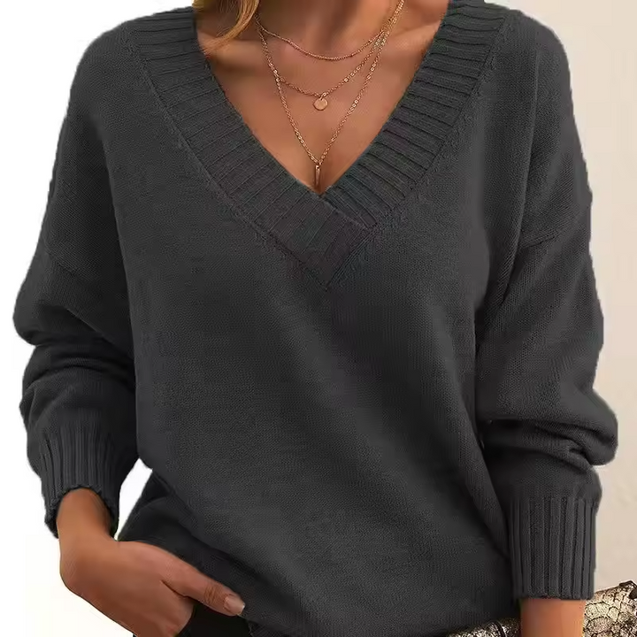 Sweter damski dzianinowy | dekolt w serek