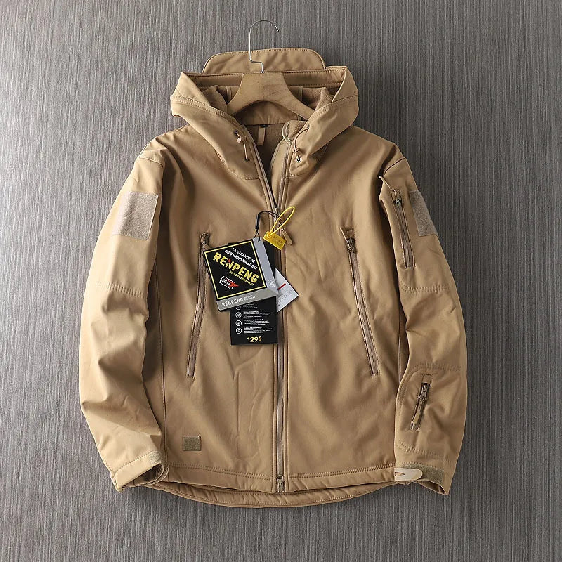 Męska kurtka typu softshell