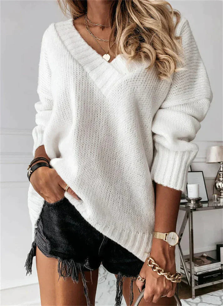 Sweter damski z dekoltem V – dzianinowy