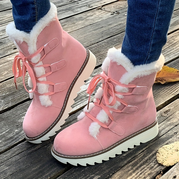 Buty zimowe damskie na obcasie z futerkiem