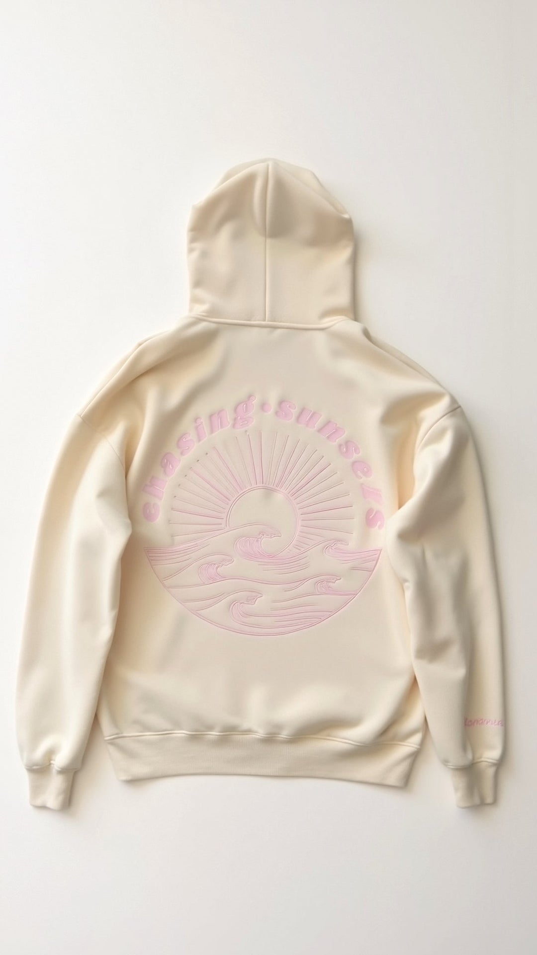 Bluza damska z kapturem – haftowana